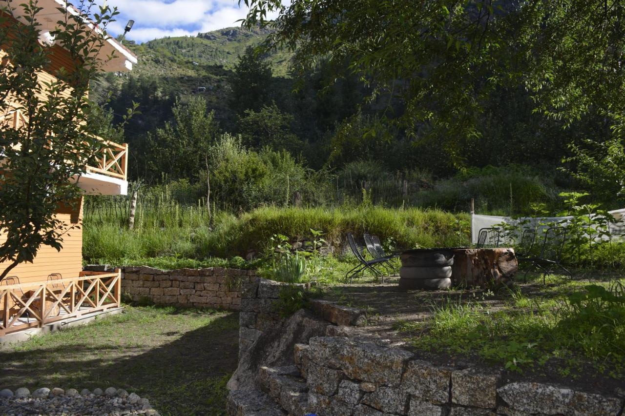 Toshim Homestay Sāngla Exteriör bild